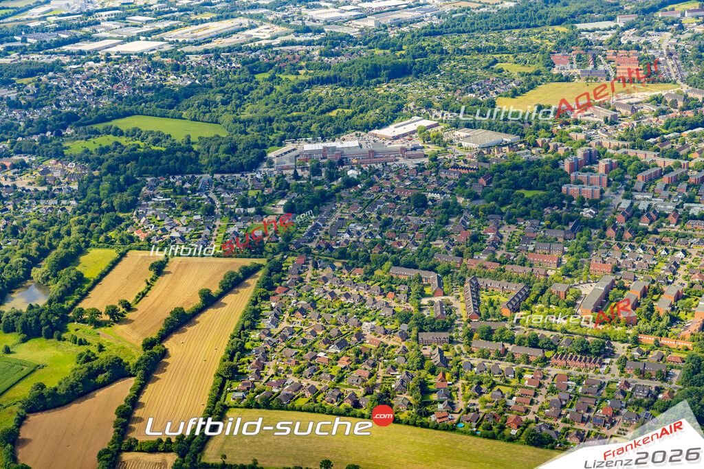 Luftaufnahme Brachenfeld Neumünster - Die Luftaufnahme wurde 2025 vom UL-Flugzeug heraus erstellt ( ohne Drohne ) - Hochauflösende Luftaufnahme - für professionelle Ausdrucke geeignet. Die Geschenkidee !Mit Lizenz und Bildrechte bestellbar