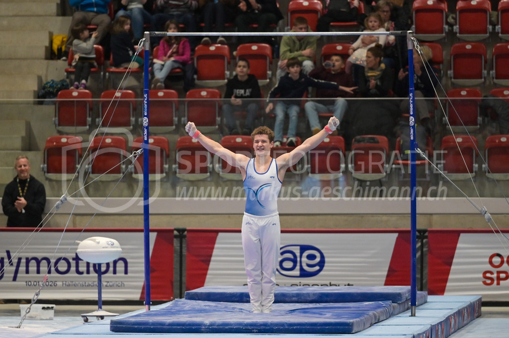 Schweizer Meisterschaften Kunstturnen Mannschaften Männer (A) - 22. November 2025 | Schweizer Meisterschaften Kunstturnen Mannschaften Männer (A)AXA Arena, WinterthurBild: Sportfotografie Markus Aeschimann | www.markus-aeschimann.ch - Realisiert mit Pictrs.com