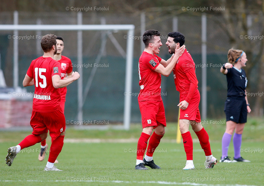 A_LUI_01042023_36 | SPORT,FUSSBALL ,LT1 OOELIGA ASKOE OEDT-UNION EDELWEISS LINZ 01.04.2023 IM BILD: LUKAS PAULIK UND TORSCHUETZE BUENYAMIN KARATAS (BEIDE OEDT) FOTO:FOTOLUI