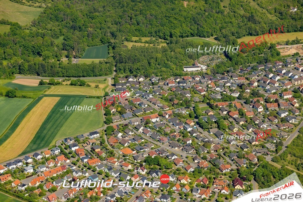 Luftaufnahme von Zeil am Main - Die Luftaufnahme wurde 2025 vom UL-Flugzeug heraus erstellt ( keine Drohne ) - Hochauflösende Luftaufnahme - für professionelle Ausdrucke geeignet. Die Geschenkidee !Mit Lizenz und Bildrechte bestellbar