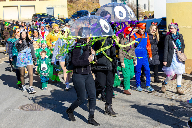 Bärentreiben in Steuerberg | Bildershop von pixelworld.at - Realisiert mit Pictrs.com