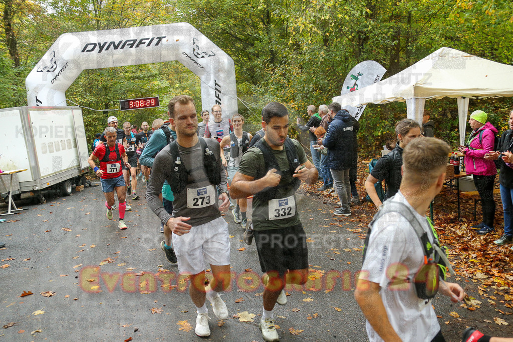 241027_1008_EX1_3536 | Sportfotografie im Rhein-Sieg Kreis, Köln, Bonn, NRW, Rheinland Pfalz, Hessen, etc. Unser Tätigkeitsfeld umfasst den Laufsport vom Volkslauf über den Marathon, Duathlon, Triathon bis zum Ultralauf wie Kölnpfad Ultra oder Schindertrail.