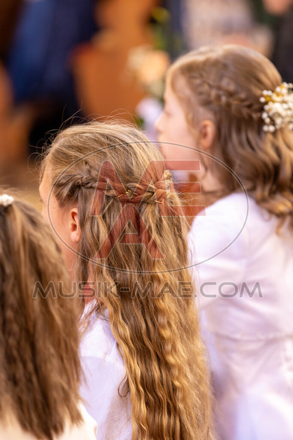 MAE-pic_563 | Der online Fotoshop des Inzeller Fotografen MAE - Marc Anton Eicher. Hier können Sie ihre Fotos und Stockfotos online bestellen als Download oder als Ausdruck, der ihnen bequem nach Hause geschickt wird.
Ihr Marc Anton Eicher - der Inzeller Fotograf - Realisiert mit Pictrs.com