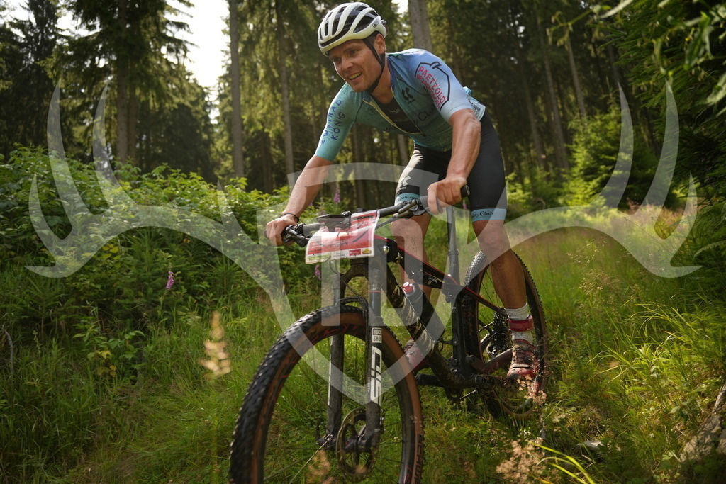 DSC08778 | Fotogalerie der Treibjagd im Dunkelwald - Dein MTB Etappenrennen im Erzgebirge - Realisiert mit Pictrs.com