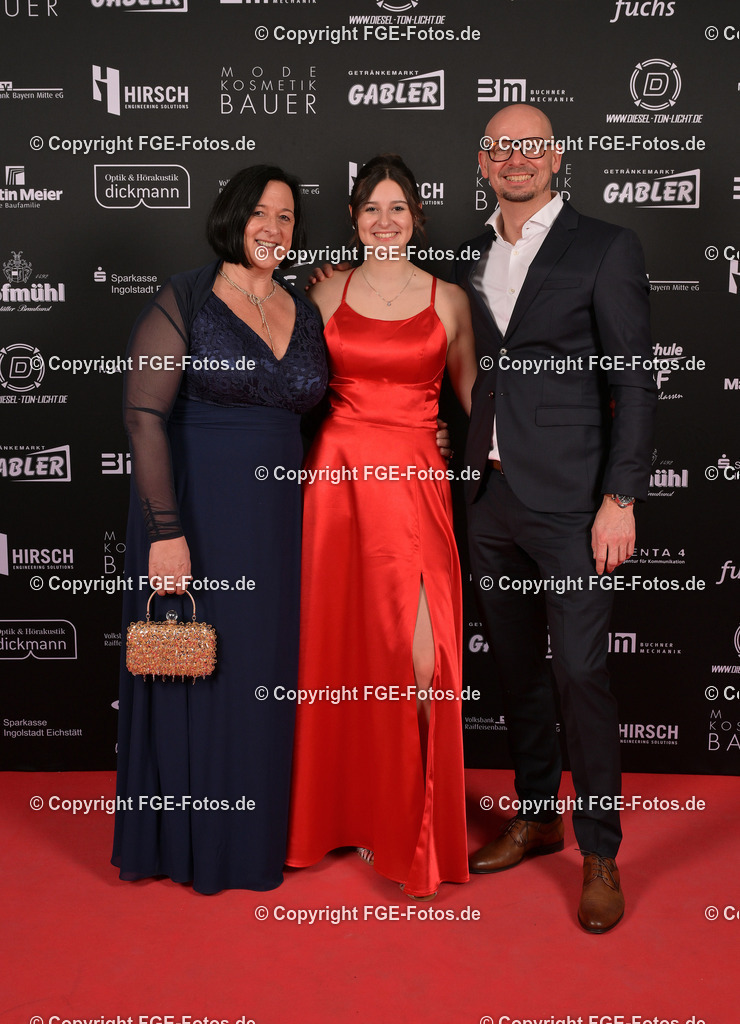 20240127-fge-fotos-0314 | Hofball der FGE am 27.01.2024 im Alten Stadttheater in Eichstätt. - Realisiert mit Pictrs.com