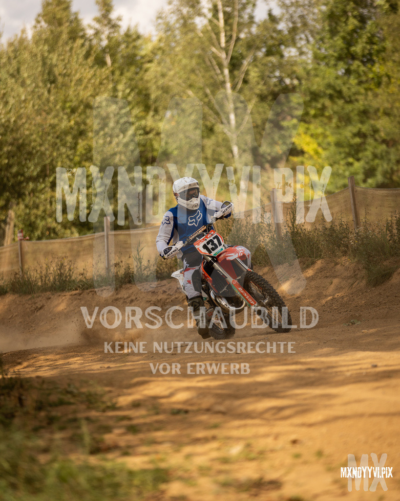 866A2553 | mxndyyvipix