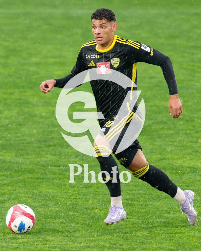 086_DZ9_3058 | Schweiz AXA Womens Super League 2025/26, FC Thun vs FC Luzern - Stockhorn Arena, Thun: 