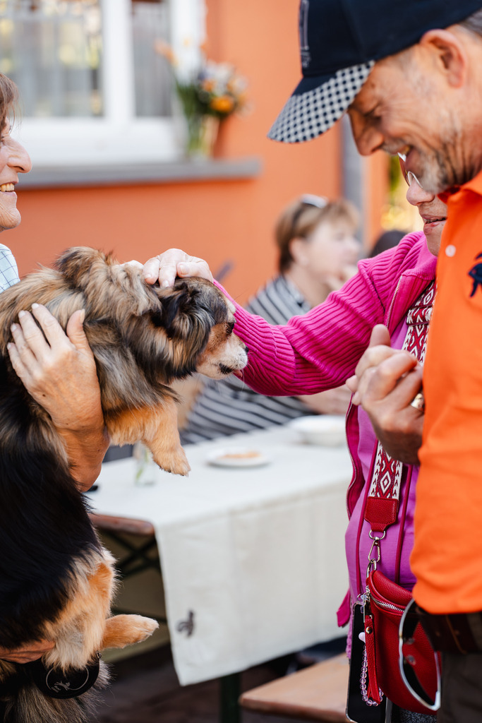20260426-149 | MuT (Mensch und Tier) mit Mona - Fotografie und Tierkommunikation - Realisiert mit Pictrs.com