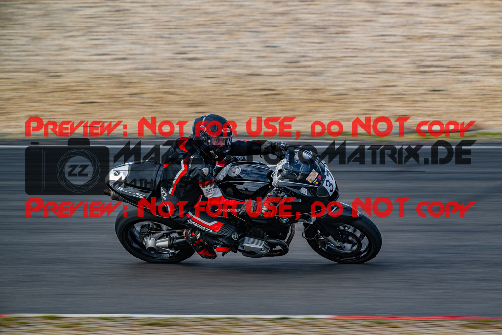 MaZZes_FotoMatrix_230719_7912 | ROT