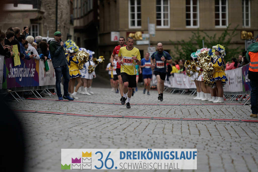 VR Bank Hauptlauf 10km | 3königslauf 2022 VR Bank Hauptlauf - Realisiert mit Pictrs.com