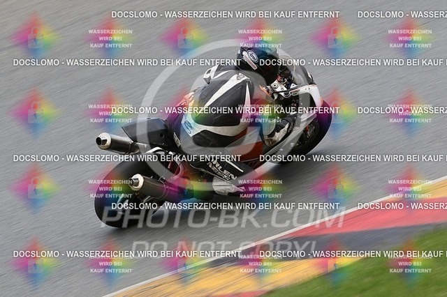 2016-06-30-PBK-4629 | Sportfotografie; SlowMotion; Video; Rennstrecke; Hafeneger; RSE; Speer; Trackday; Motorsportarena; Hockenheimring; Brno; Most; Barcelona; Valencia, Benny; Kaetzmer;