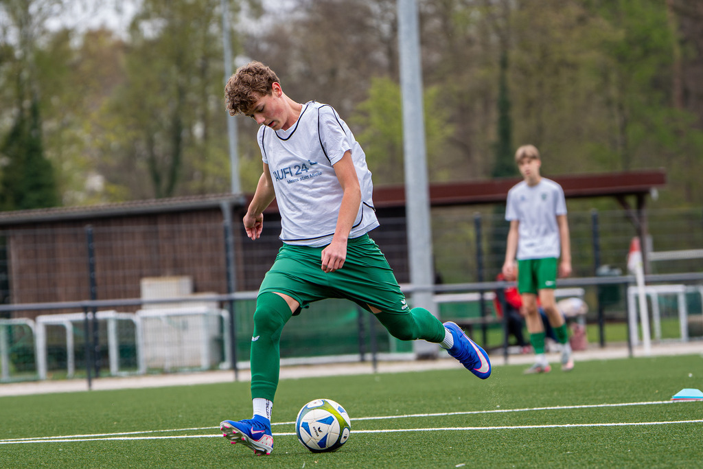 VFL Wittekind-Wildeshausen - TuS Eversten I 02449 | jns.sportfotos - Realisiert mit Pictrs.com