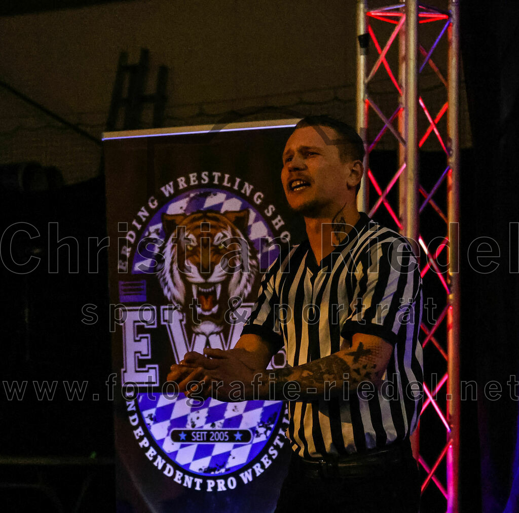 2022-11-12_007_EWS_Wrestling_Erding | Erding, Deutschland, 12.11.2022:
Wrestling, Saison 2022, EWS Wrestling ERDING

Foto: Christian Riedel / fotografie-riedel.net