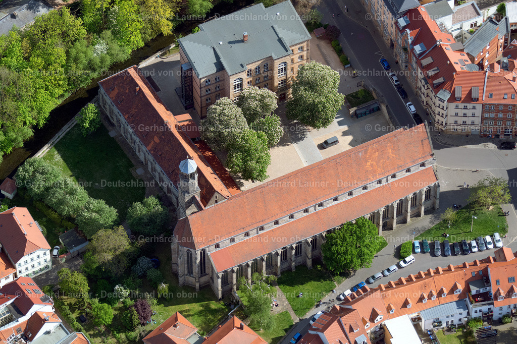 4025649 | ERFURT 06.05.2020 Kirchengebäude der " Predigerkirche und evang.Ratsgymnasium" an der Predigerstraße in Erfurt im Bundesland Thüringen, Deutschland. // Church building of " Predigerkirche " on Predigerstrasse in Erfurt in the state Thuringia, Germany. Foto: Gerhard Launer