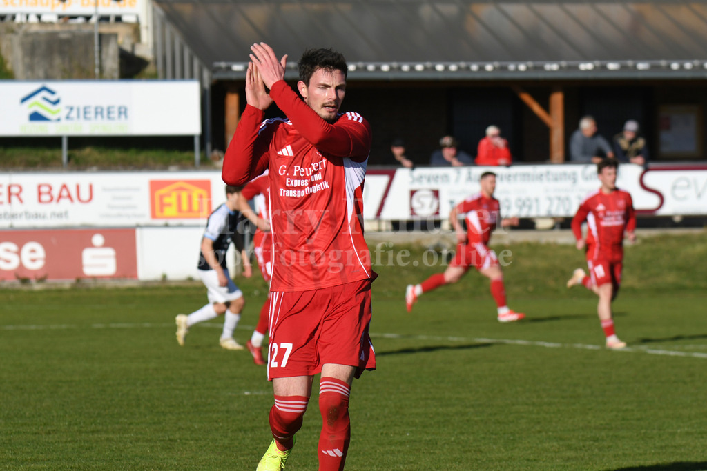 TSV Seebach : TB 03 Roding | Patrick Pfisterer (TSV Seebach #27) - Realisiert mit Pictrs.com