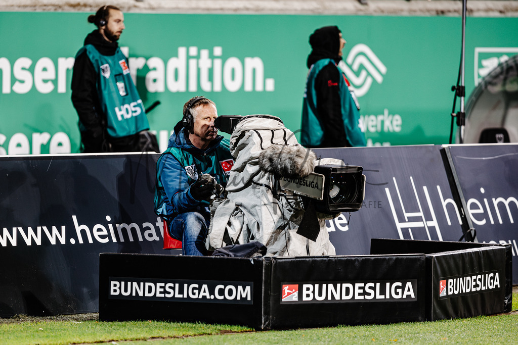 2. Bundesliga, Saison 2024/25, 7. Spieltag: SC Preußen Münster - FC Schalke 04 | Münster, 28.09.2024: 2. Bundesliga, 7. Spieltag, SC Preußen Münster gegen FC Schalke 04 im LVM-Preußenstadion in Münster. Foto: sportfotografie.ms | Markus Paletta - Realisiert mit Pictrs.com