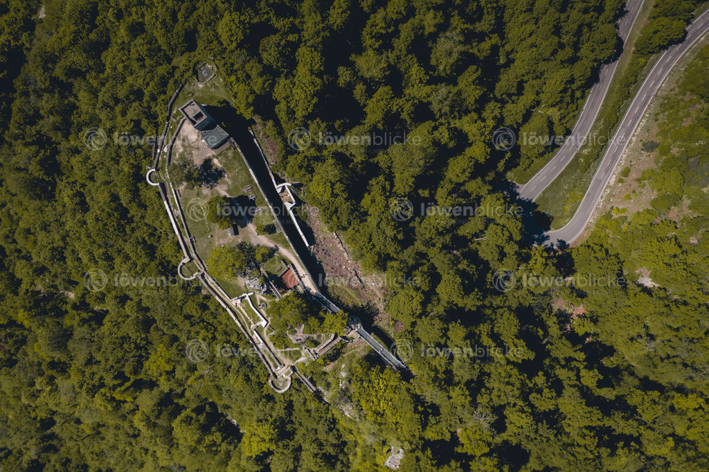 Helfenstein Ruine bei Geislingen im Sommer | löwenblicke | shop