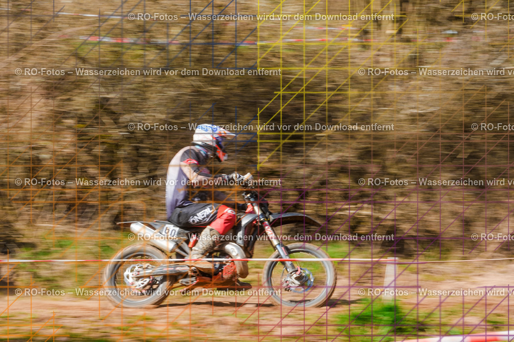 3 Lauf Mernes-372 | Sportfotografie von RO-Fotos: Motorsport, Motocross, Enduro, Laufveranstaltungen und Triathlon. Professionelle Fotos von Sportlern und Events. - Realisiert mit Pictrs.com