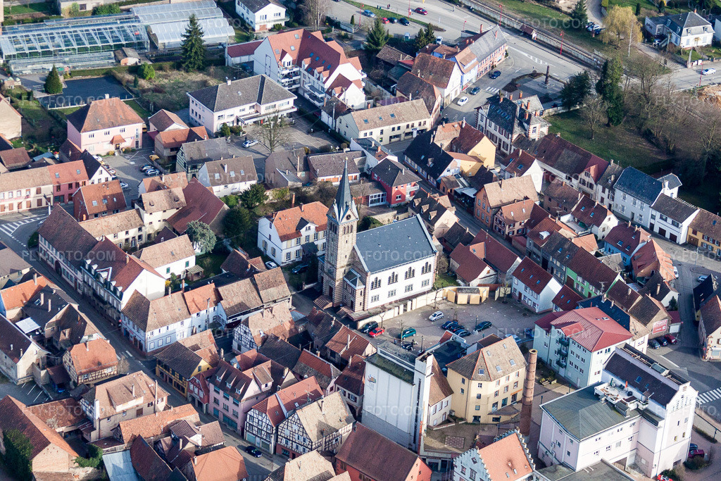 Aerial view: City center in the downtown area of Pfaffenhoffen in Val-de-Moder in the state Bas-Rhin, France.Photo: IMG_38647.jpg taken on 03/20/2011 by Werner Riehm/FLY-FOTO.comResolution of the original: 4752 x 3168 px