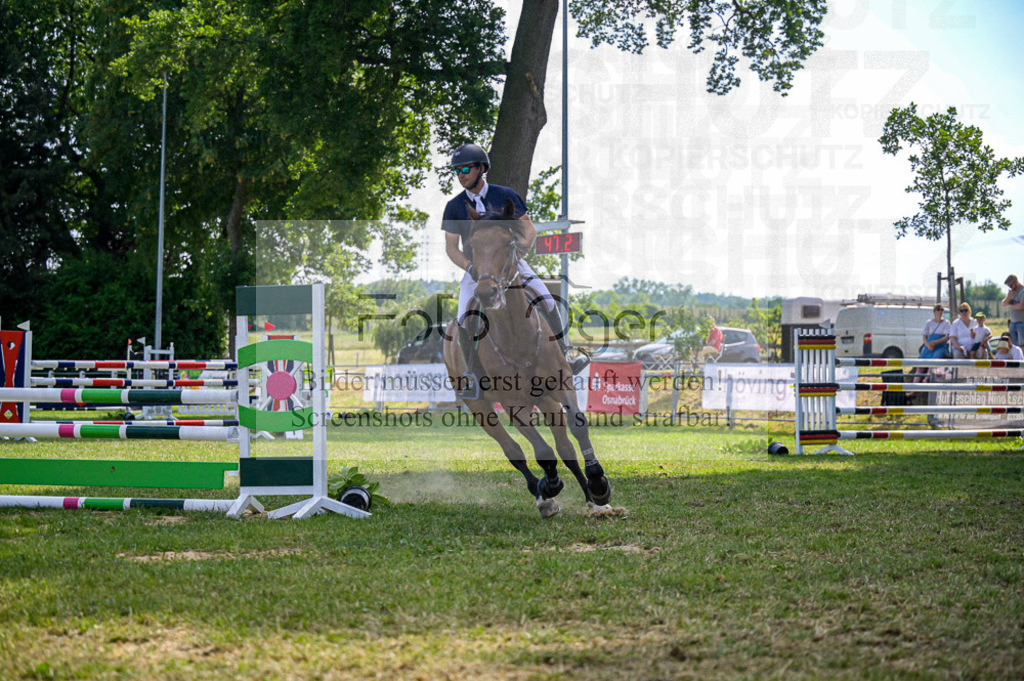 Reitturnier Voxtrup | Entdecke hochwertige Reitturnierfotos von Foto Oger. Professionell, emotional und authentisch – jetzt Lieblingsmomente im Shop bestellen.Deutschlandweite Turnierfotografie. - Realisiert mit Pictrs.com