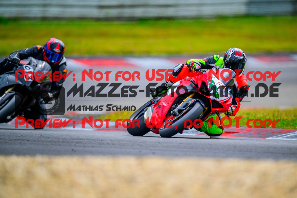 MaZZes_Fotomatrix_20250527_6007705_1476-2 | ROT