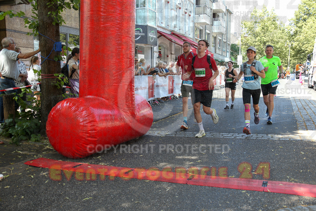 250621_1204_EX1_4765 | Sportfotografie im Rhein-Sieg Kreis, Köln, Bonn, NRW, Rheinland Pfalz, Hessen, etc. Unser Tätigkeitsfeld umfasst den Laufsport vom Volkslauf über den Marathon, Duathlon, Triathon bis zum Ultralauf wie Kölnpfad Ultra oder Schindertrail.