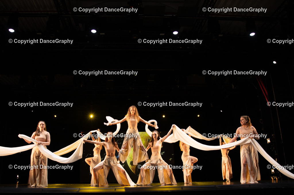 GPHY4198 | DanceGraphy - Realisiert mit Pictrs.com