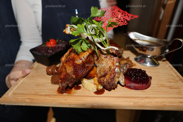 Martini Gansl Essen mit Otto Hoffmann | Bildershop von pixelworld.at - Realisiert mit Pictrs.com