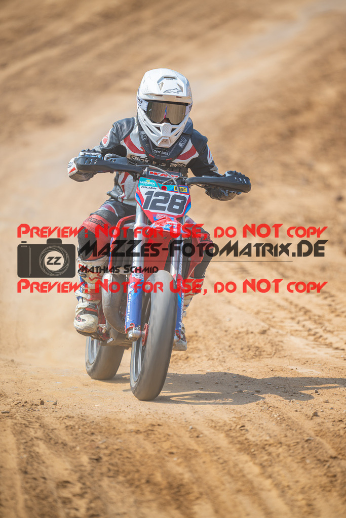 MaZZes-Fotomatrix-20260816-615414 | ROOKIES
