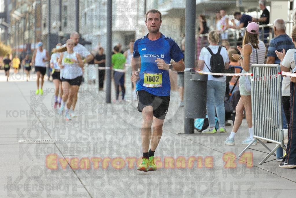 250920_1444_EX1_7406 | Sportfotografie im Rhein-Sieg Kreis, Köln, Bonn, NRW, Rheinland Pfalz, Hessen, etc. Unser Tätigkeitsfeld umfasst den Laufsport vom Volkslauf über den Marathon, Duathlon, Triathon bis zum Ultralauf wie Kölnpfad Ultra oder Schindertrail.