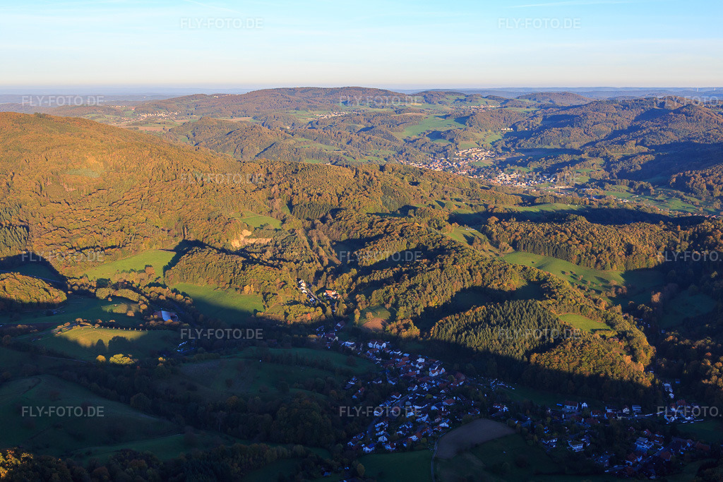 Luftbild: Meierdorfstr im Ortsteil Auerbach in Bensheim im Bundesland Hessen in Deutschland. Foto: IMG_075044.jpg vom 18.10.2014 durch Werner Riehm/FLY-FOTO.de