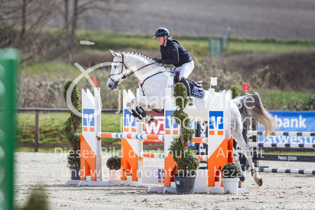 260404_Fruehlingsfest_Stil-A-441 | Deine schönsten Turniermomente als professionelle Fotos! Entdecke hochwertige Pferdesport-Fotografie im Online-Shop. Jetzt Fotos finden & bestellen!
