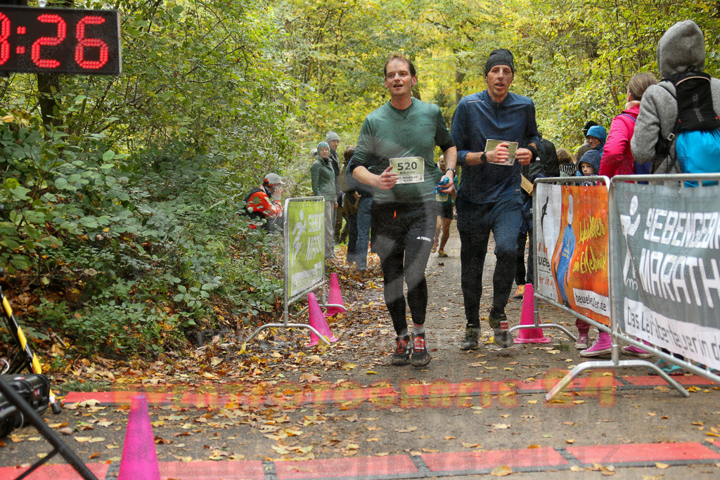 251026_1315_EX1_3000 | Sportfotografie im Rhein-Sieg Kreis, Köln, Bonn, NRW, Rheinland Pfalz, Hessen, etc. Unser Tätigkeitsfeld umfasst den Laufsport vom Volkslauf über den Marathon, Duathlon, Triathon bis zum Ultralauf wie Kölnpfad Ultra oder Schindertrail.