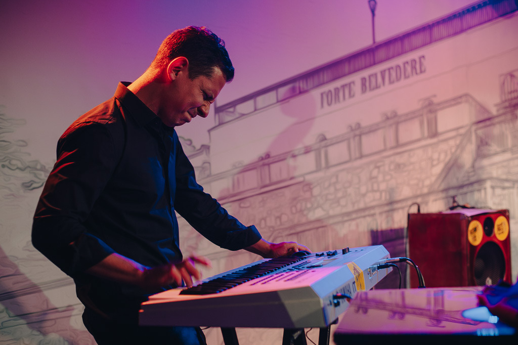 Maria Markesini Konzert | Maria Markesini meets Klazz Brothers im Forte Belvedere Leisnig zum Festival Hallo Leisnig 2022. - Realisiert mit Pictrs.com