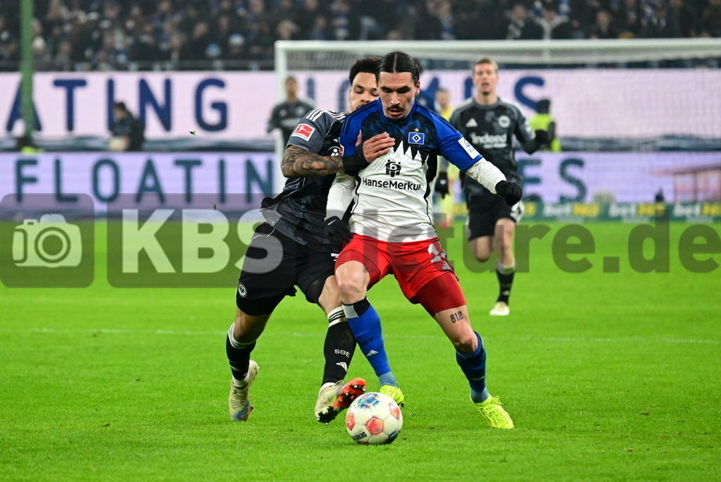 KBS Picture_HSV-Frankfurt_013 | v.l. Collins Nnamdi (Eintr. Frankfurt) , Philippe Rayan (HSV) ,Sportplatz :  Volksparkstadion, - Realisiert mit Pictrs.com