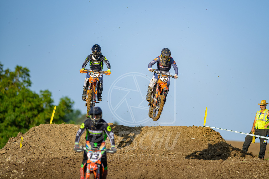 MXO (8) | Paeschuphoto Shop - Wer nicht sucht der auch nicht findet.Ob Motocrossbilder oder von einem besuchtem Spiel, Hauptsache Action. - Realisiert mit Pictrs.com