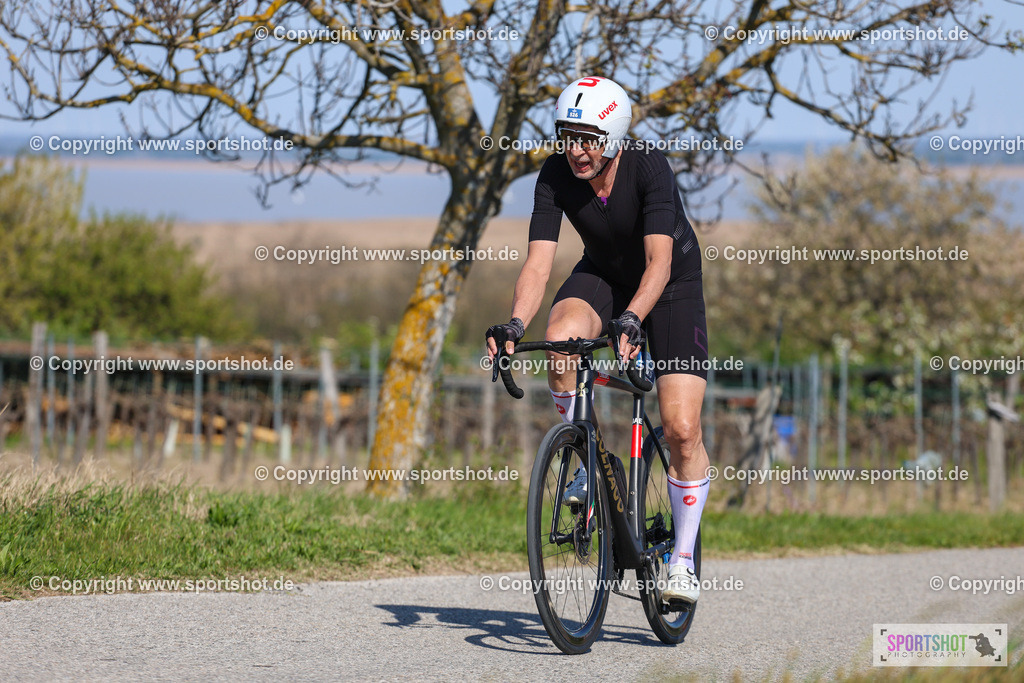 IMG_9972 | @sportshot_your_pictrs #yourpictures#roadtowm2029 #nrm #neusiedlerseeradmarathon #neusiedlersee #neusiedlerseetourismus #burgenland #mörbisch #nrm26 #burgenlandtourismus #voglundco #poweredbyburgenlandtourismus #radsport #rad #marathon #ucigranfondo #visitburgenland #ucigranfondoworldseries