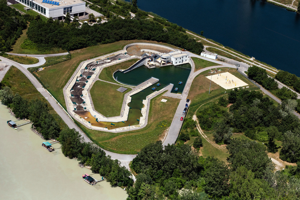 dr__0025118.jpg | WIEN 24.06.2019 Freizeitzentrum - Vergnügungspark Vienna Watersports Arena in Wien in Österreich. // Leisure Centre - Amusement Park Vienna Watersports Arena in Vienna in Austria. Foto: Daniel Reiter
