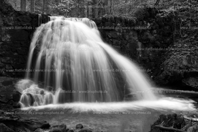 Wasserfall Gaisalpe | Landschaftsfoto aus dem Allgäu,  schwarz weiß