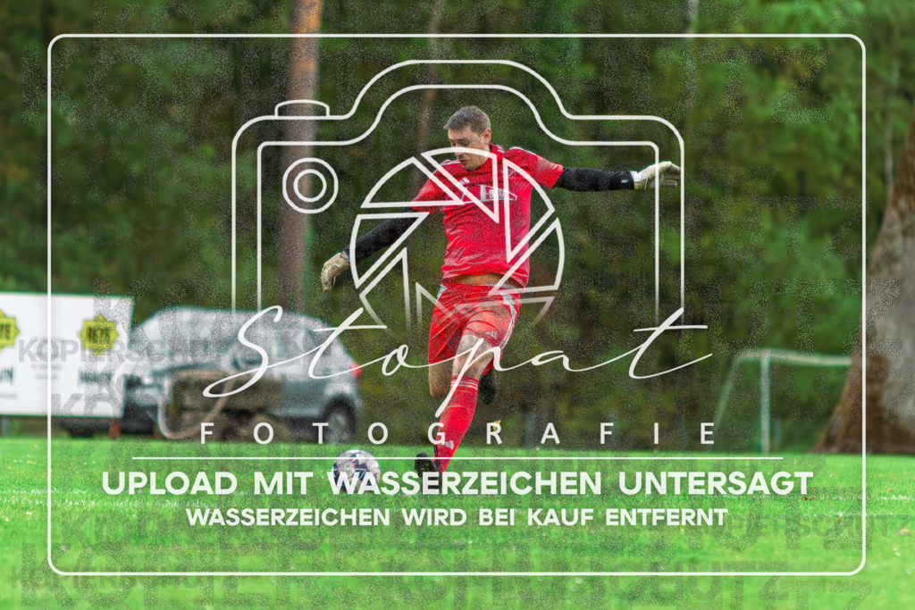 SFBFGFS-1008 | Arne Hoffmeister (Sportfreunde Bispingen 2 #01) beim Herren 3. Kreisklasse HK Spiel zwischen SF Bispingen 2 und FG Fulde-Stellichte 2 im Sportplatz Huetzel, Bispingen (Simon Paul Stopat) - Realisiert mit Pictrs.com