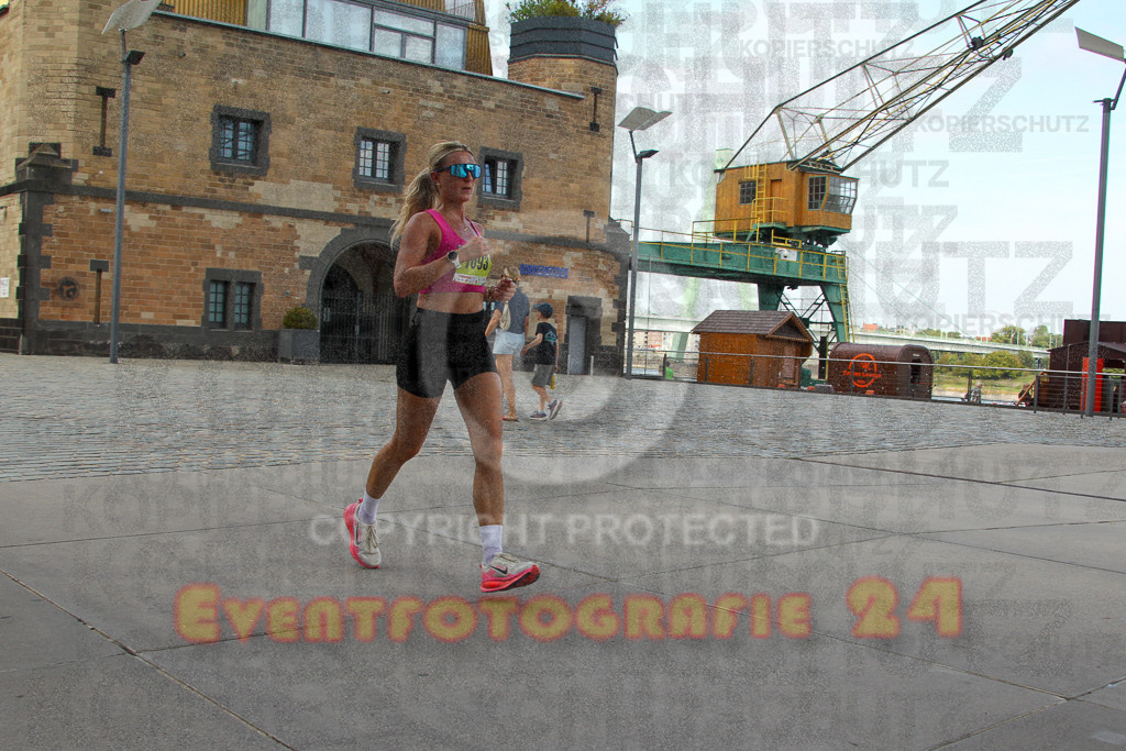 250920_1513_EV4_8256 | Sportfotografie im Rhein-Sieg Kreis, Köln, Bonn, NRW, Rheinland Pfalz, Hessen, etc. Unser Tätigkeitsfeld umfasst den Laufsport vom Volkslauf über den Marathon, Duathlon, Triathon bis zum Ultralauf wie Kölnpfad Ultra oder Schindertrail.