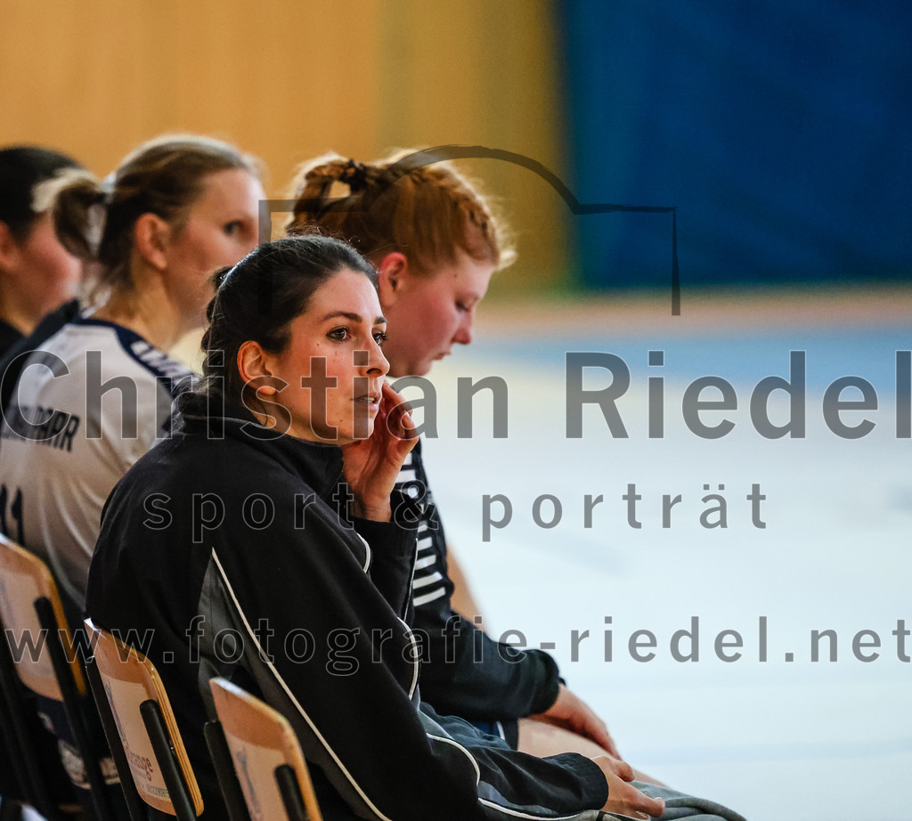 2023-12-16_035_SpVgg_Altenerding_gegen_HC_Donau-Paar_II | Erding, Deutschland, 16.12.2023:
Handball, Bezirksoberliga Frauen Altbayern 2023 / 2024, 10. Spieltag, SpVgg Altenerding gegen HC Donau/Paar II, Endergebnis: 22:22

Foto: Christian Riedel / fotografie-riedel.net