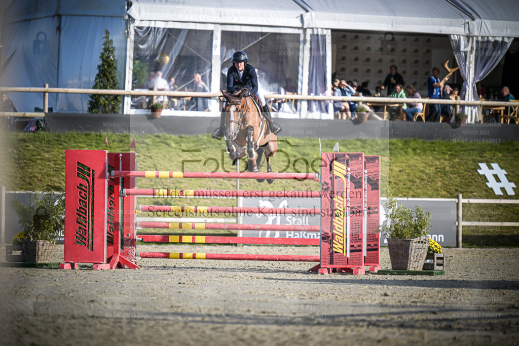 DOS_1654 | Entdecke hochwertige Reitturnierfotos von Foto Oger. Professionell, emotional und authentisch – jetzt Lieblingsmomente im Shop bestellen. - Realisiert mit Pictrs.com