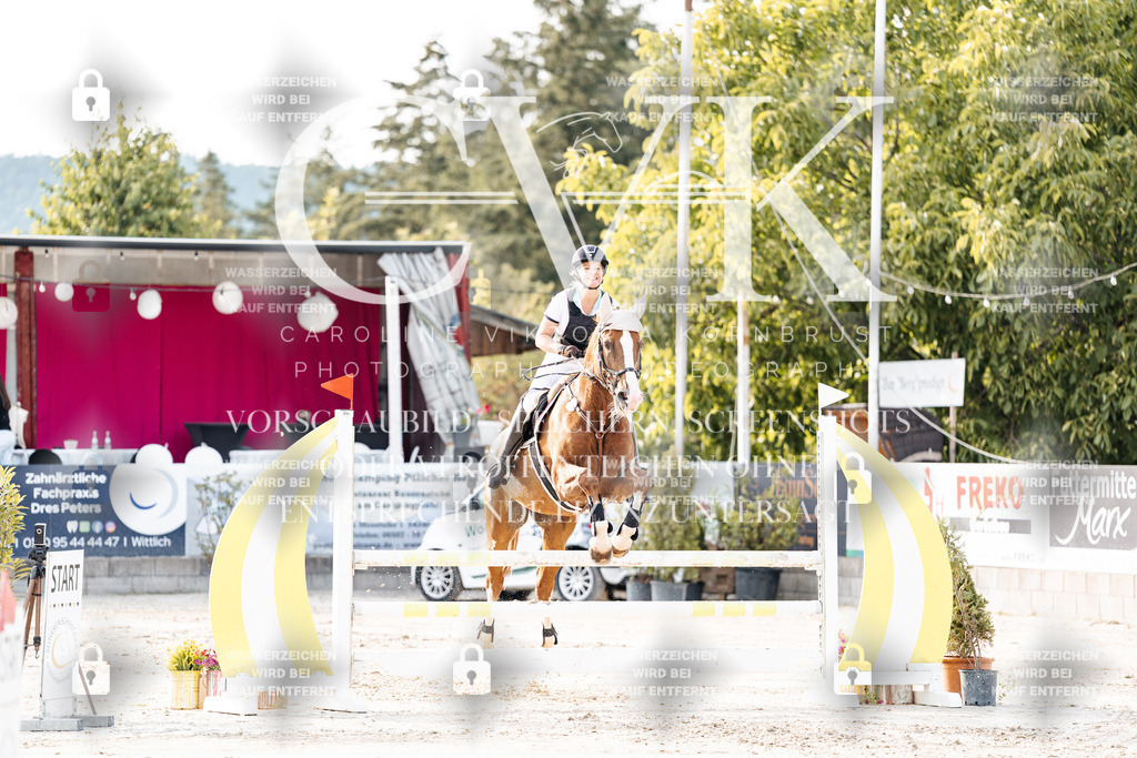 CK906699 | Turnierfotografie Pferdefotografie Trier Rheinland-Pfalz Pferdesport Reitsport Tierfotografie Sportfotografie Pferdevideo Pferdevideografie Equestrianvideography equestrianphotography  - Realisiert mit Pictrs.com