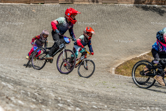 BayBMX2026-05526 | Fotogalerie von Thomas Dettweiler mit Eventbildern und lizenzfreien Fotos. Perfekt als Wandbild, für Büro, Website oder private Nutzung. - Realisiert mit Pictrs.com