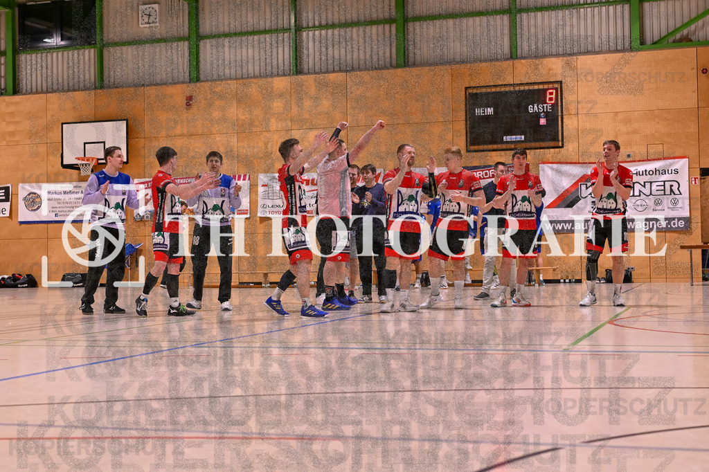 GER, SG Maulburg/Steinen - SG Walkirch/Denzlingen, Handball, Landesliga, 25. Spieltag, Saison 2023/2024, 27.04.2024 | SGMS nach Spielende.

GER, SG Maulburg/Steinen - SG Walkirch/Denzlingen, Handball, Landesliga, 25. Spieltag, Saison 2023/2024, 27.04.2024

Foto: TH Fotografie/Thomas Hess