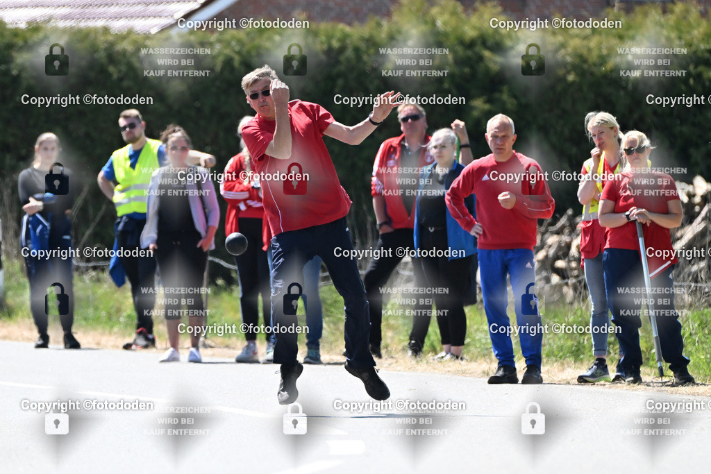 DSC_7479 | Joachim Janssen / ArdorfMänner III Holz  