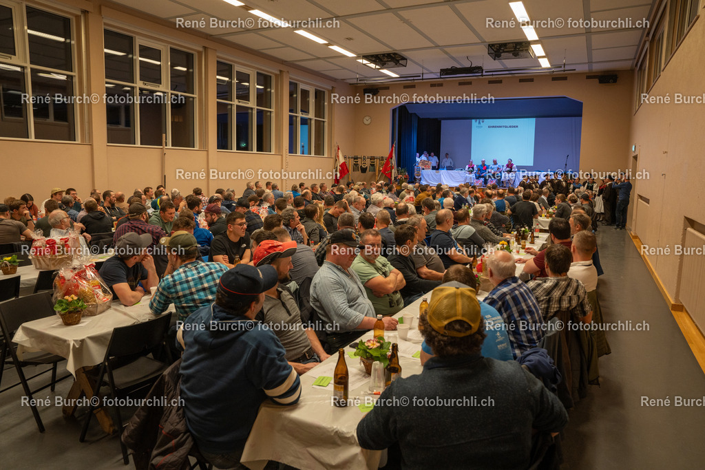 RB_12 | René Burch leidenschaftlicher Fotograf aus Kerns in Obwalden.  Hier finden sie Sport, Landschaft und Natur Fotografie.
 - Realisiert mit Pictrs.com