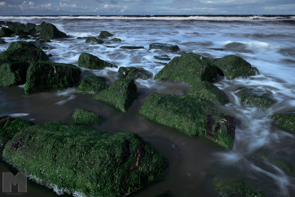 Brandungsbrecher bei einsetzender Flut | Landschafts- und Tierfotografie zu allen Jahreszeiten. Und immer die Schönheit des Lichtes im Auge... - Realisiert mit Pictrs.com