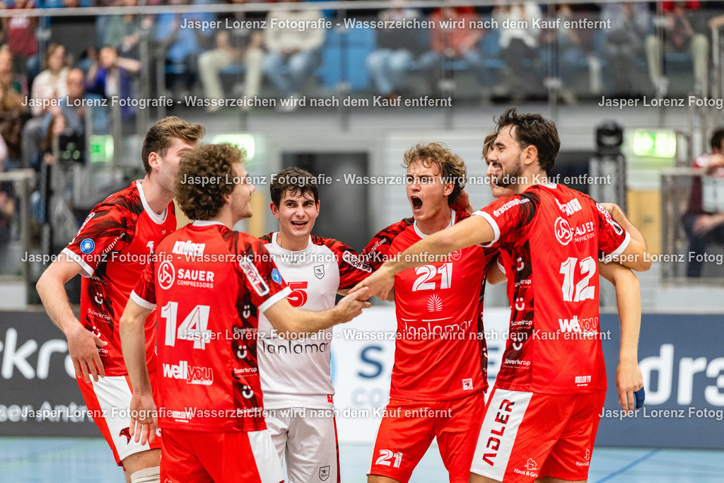 Volleyball I Herren I Saison 2026-2027 I 2. Bundesliga Nord I 03. Spieltag I Kieler TV - TSV Giesen GRIZZLYS II | Jasper Lorenz Fotografie - Realisiert mit Pictrs.com